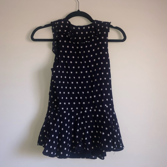 Lovers + Friends wrap top - Picture 2 of 4